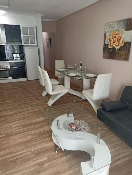 Apartamento Precioso Piso En Frente Del Mar Torrevieja Exterior foto